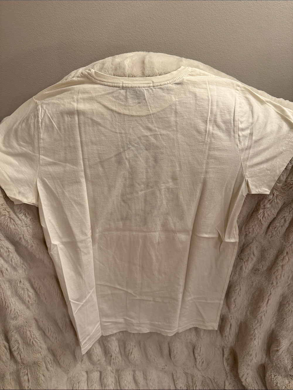 Ralph Lauren Cream Tee with Navy Crest Graphic - Picture 4 of 4